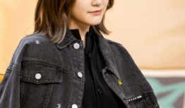 娱乐吃瓜女歌手,揭秘吃瓜女歌手的幕后故事